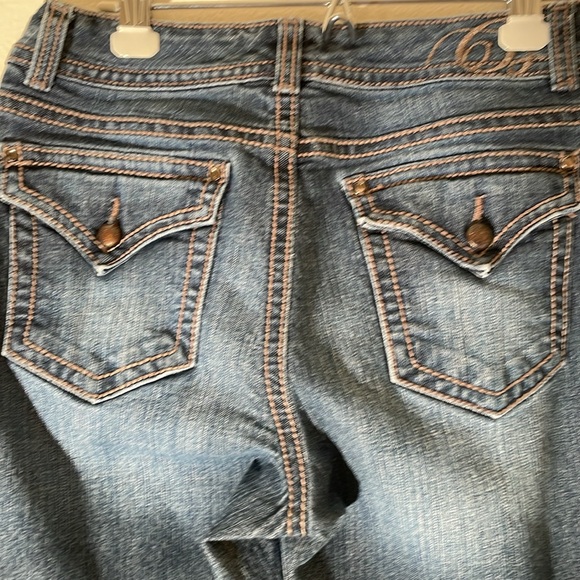 Code Bleu Jeans - Picture 4 of 6